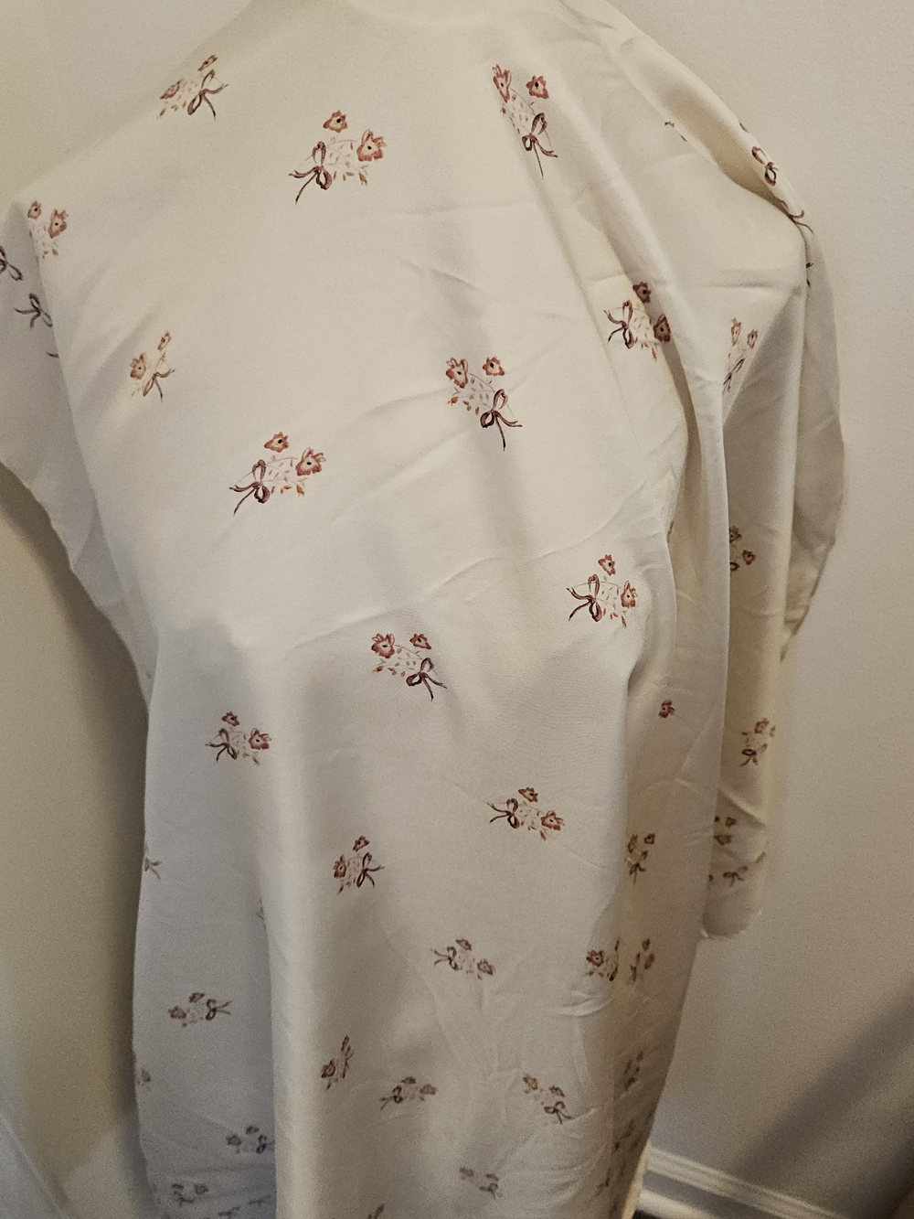 COACH VINTAGE CREME PINK SILK FLORAL SCARF - Picture 3 of 4